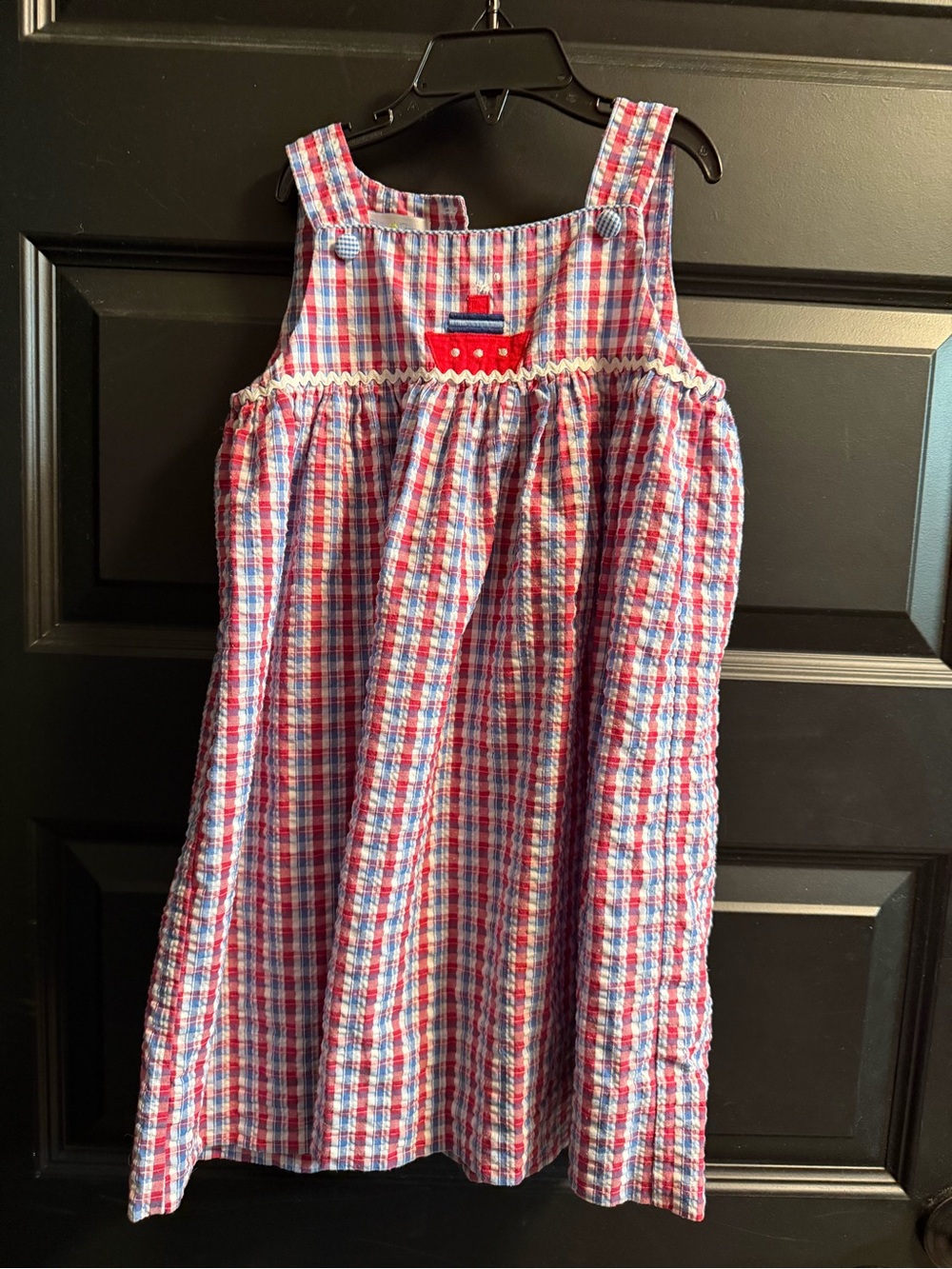 Petit pomme Girls Red and Blue Check Sleeveless Dress with boat Euc size 4